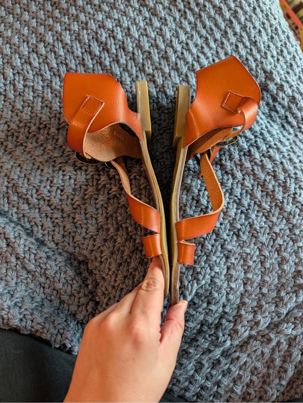 Brown Strappy Womens Flat Sandals Size 8 - Picture 3 of 4